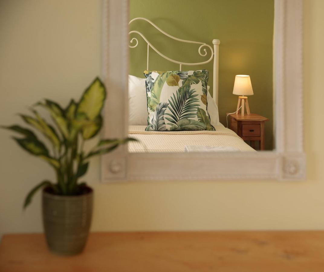 Green Loft Room In Naxos Chora Naxos City Exteriör bild